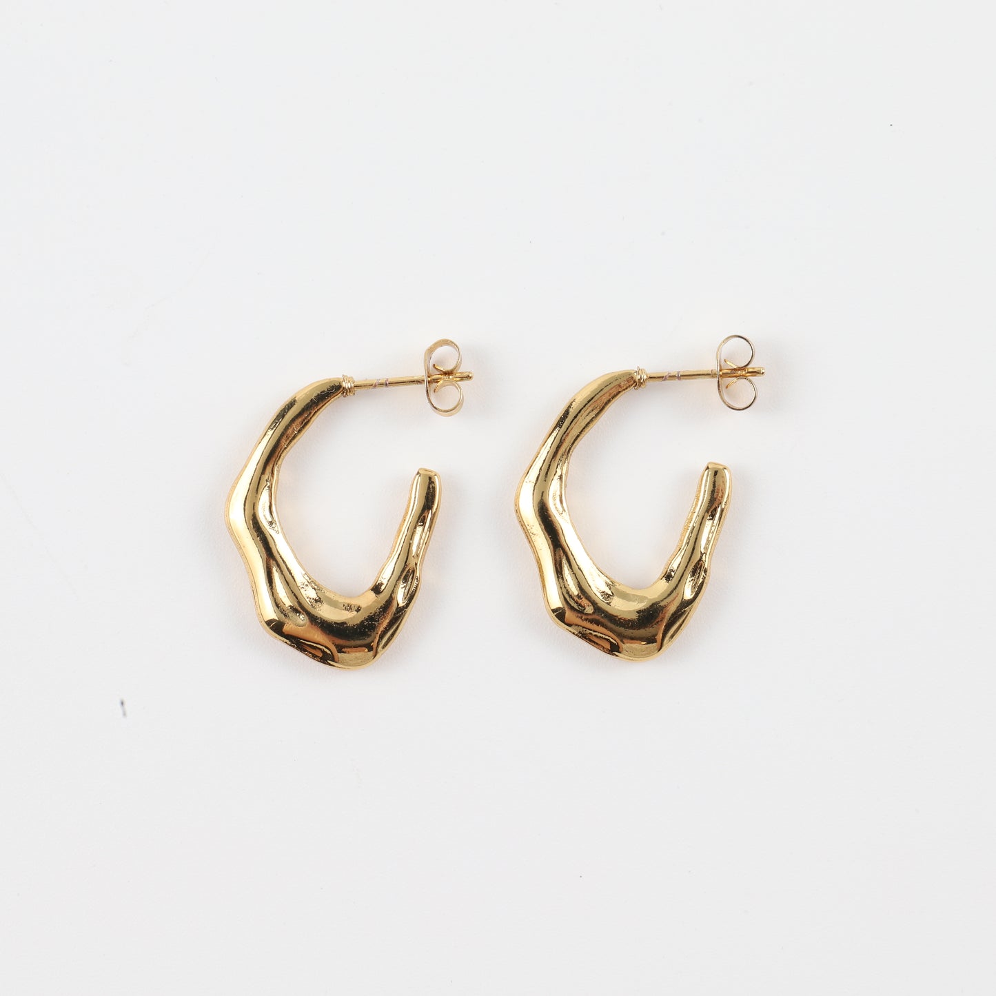 Σκουλαρίκια από ατσάλι