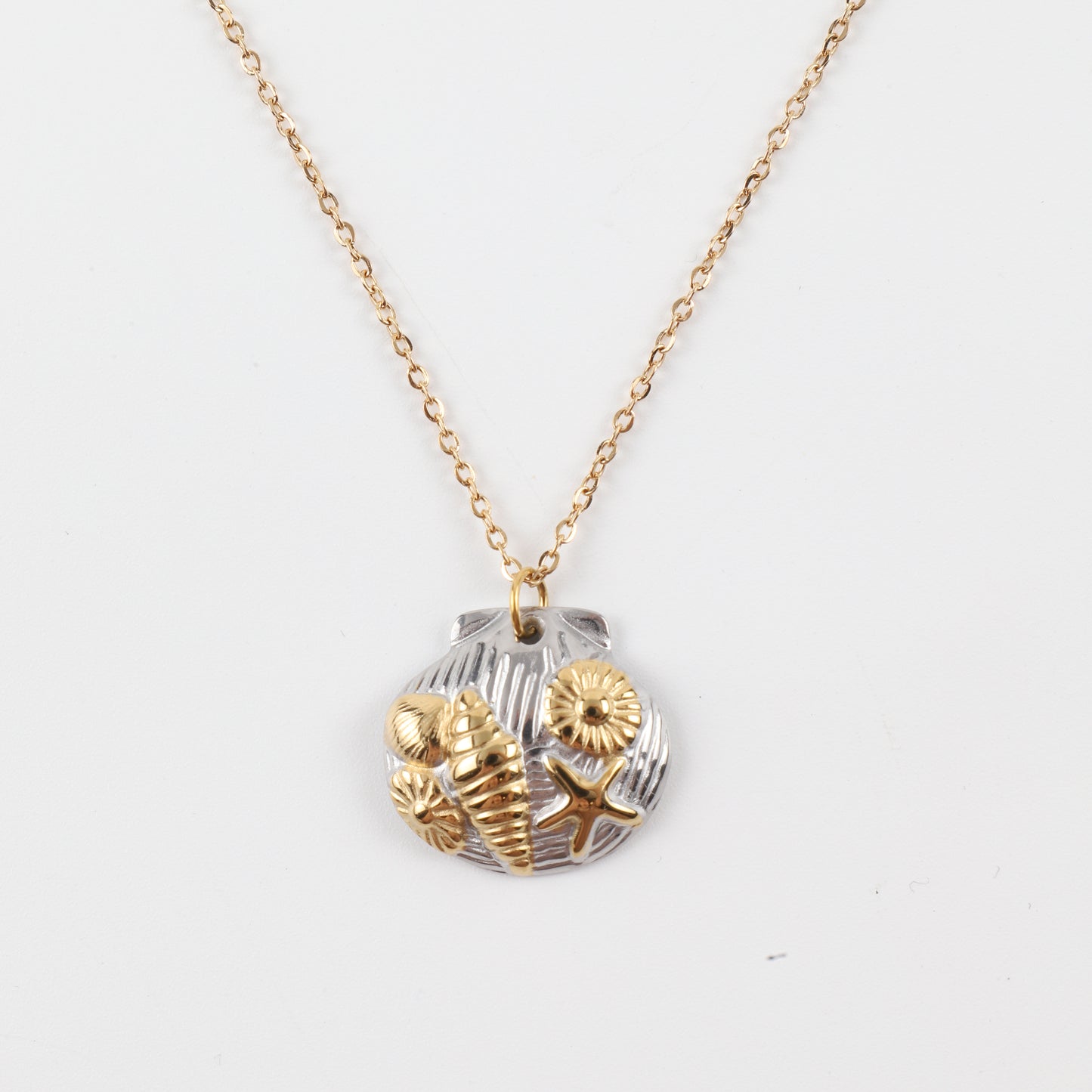 Κολιέ από ατσάλι