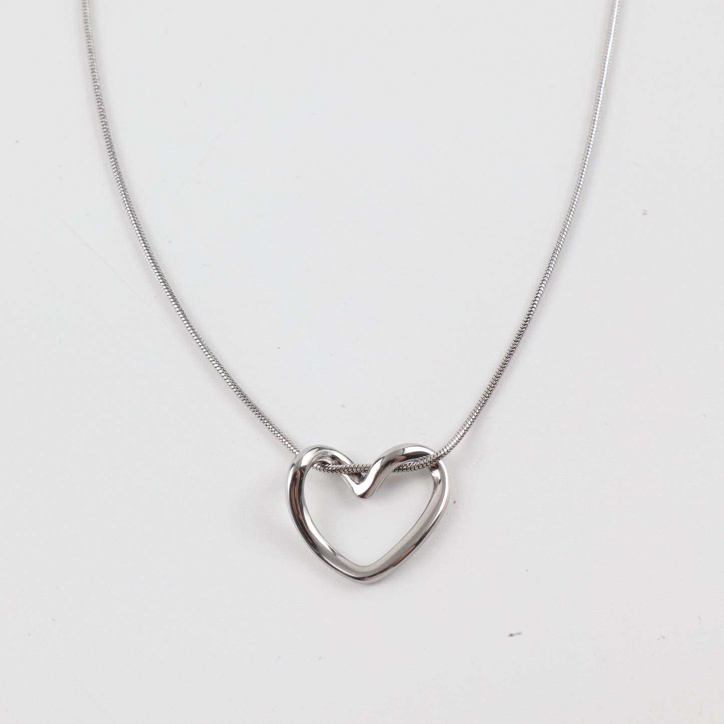 Κολιέ από ατσάλι