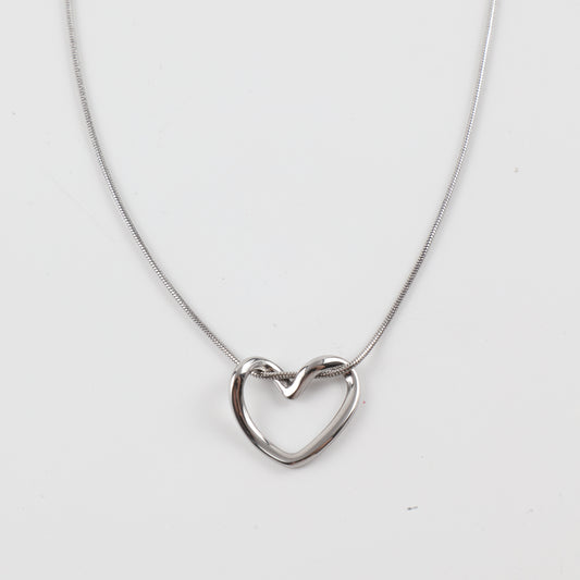 Κολιέ από ατσάλι