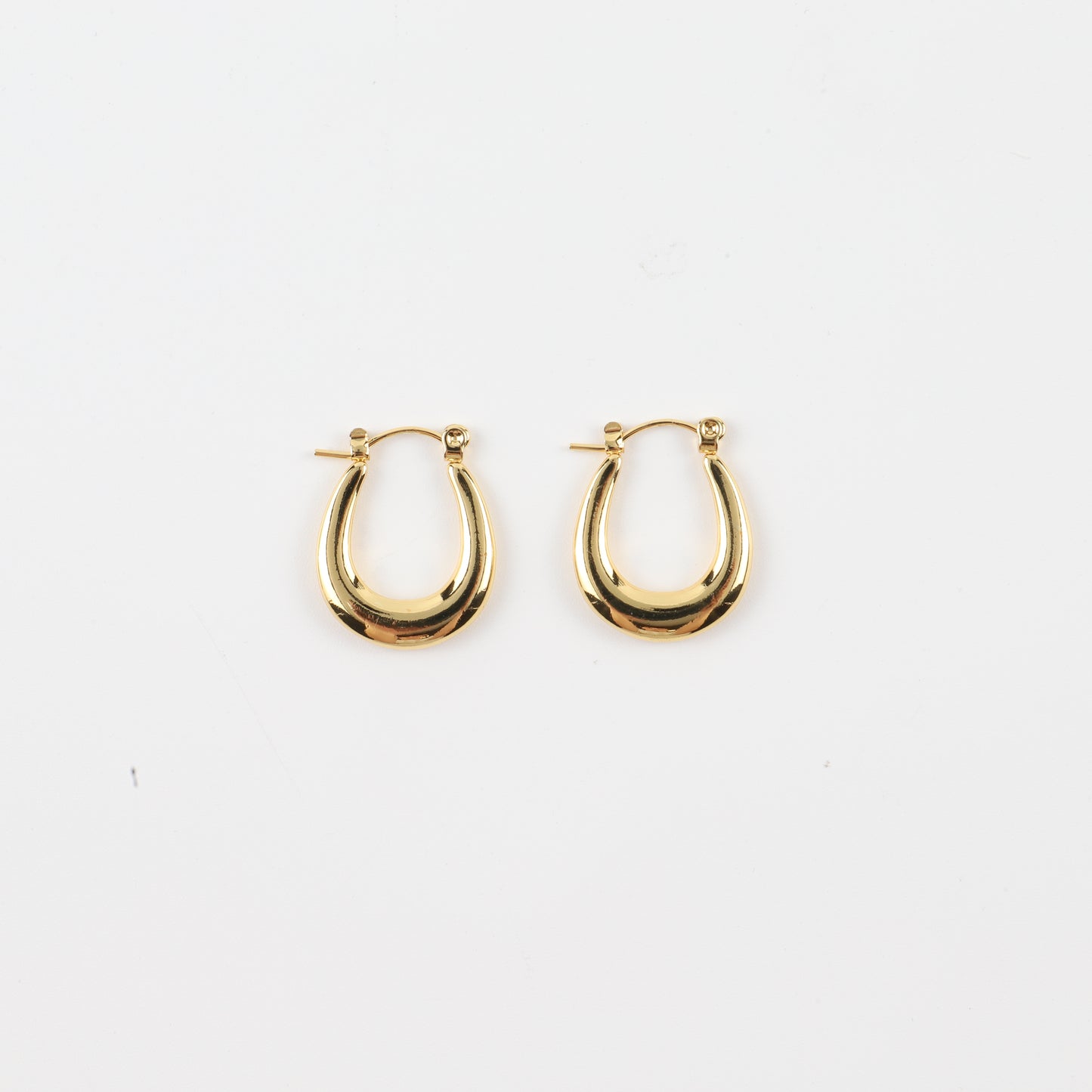 Σκουλαρίκια από ατσάλι