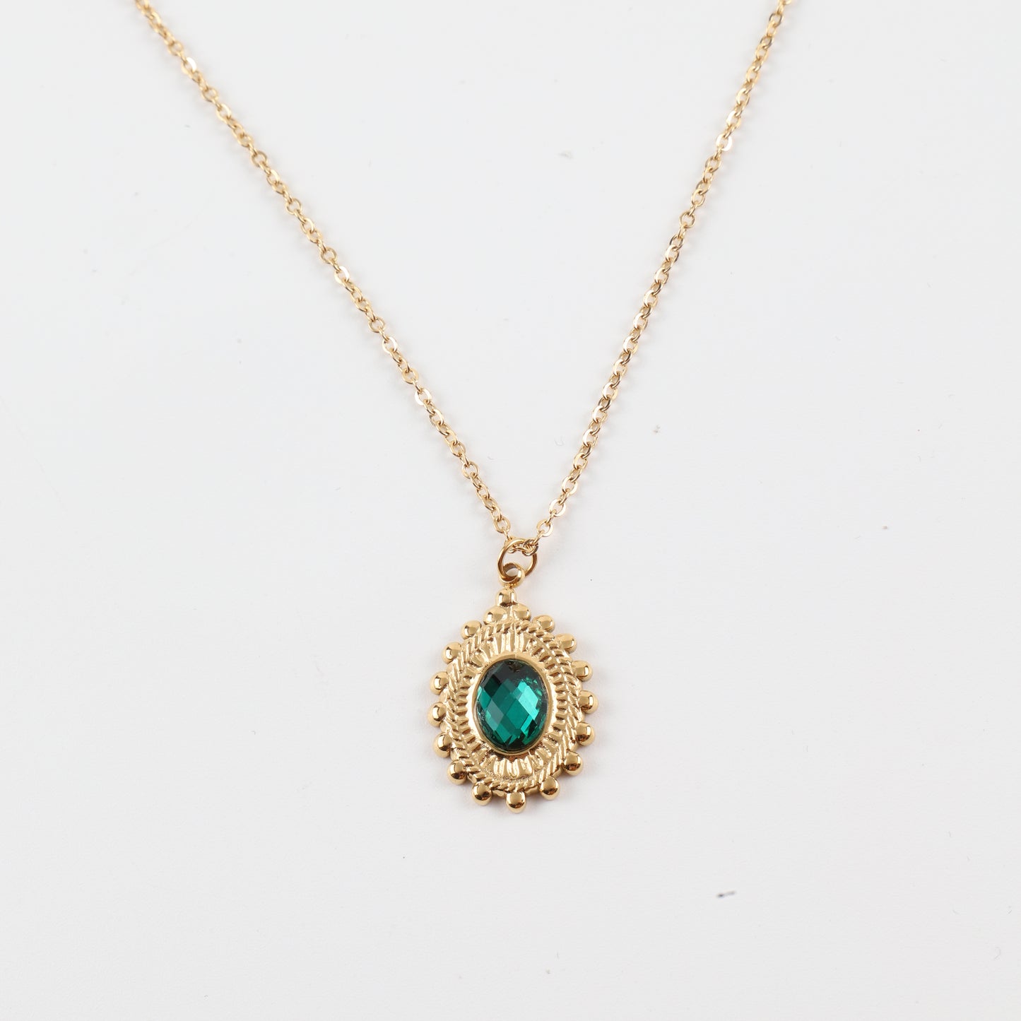 Κολιέ από ατσάλι