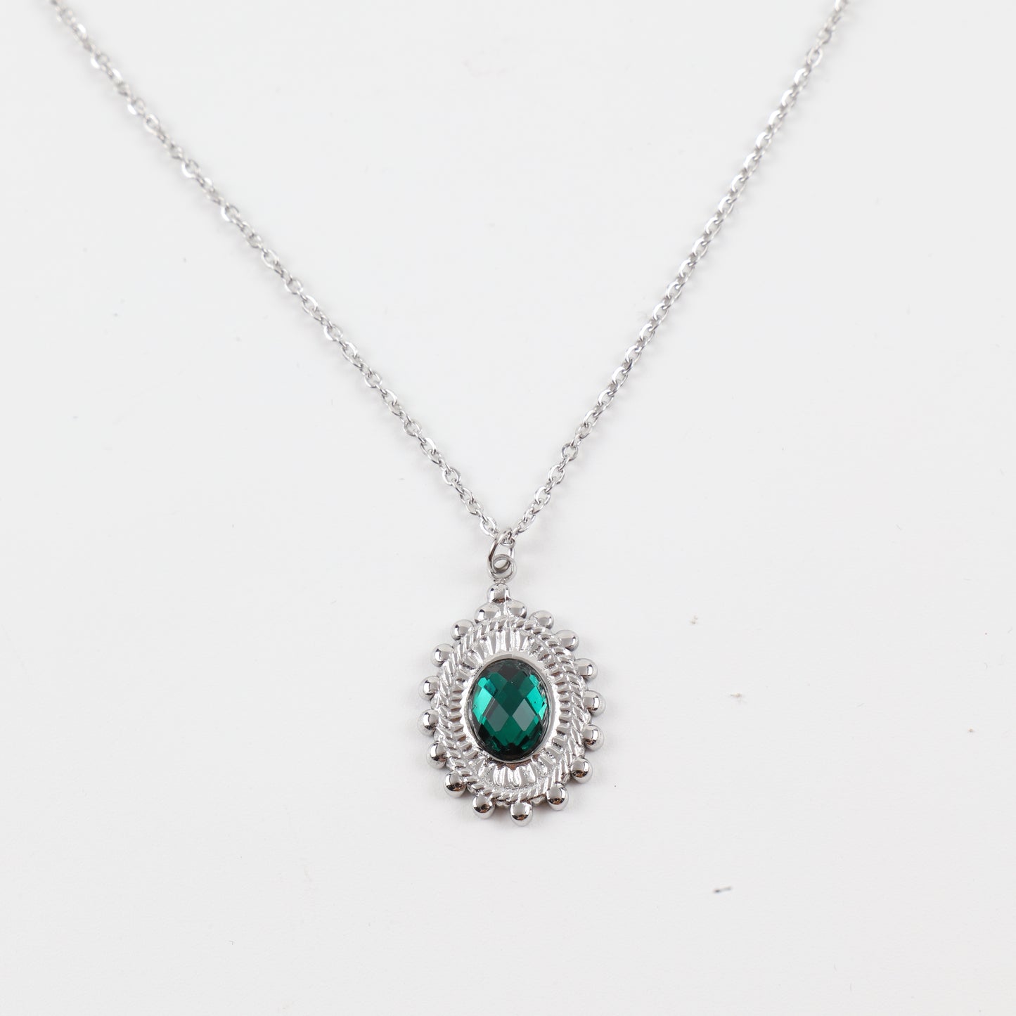 Κολιέ από ατσάλι