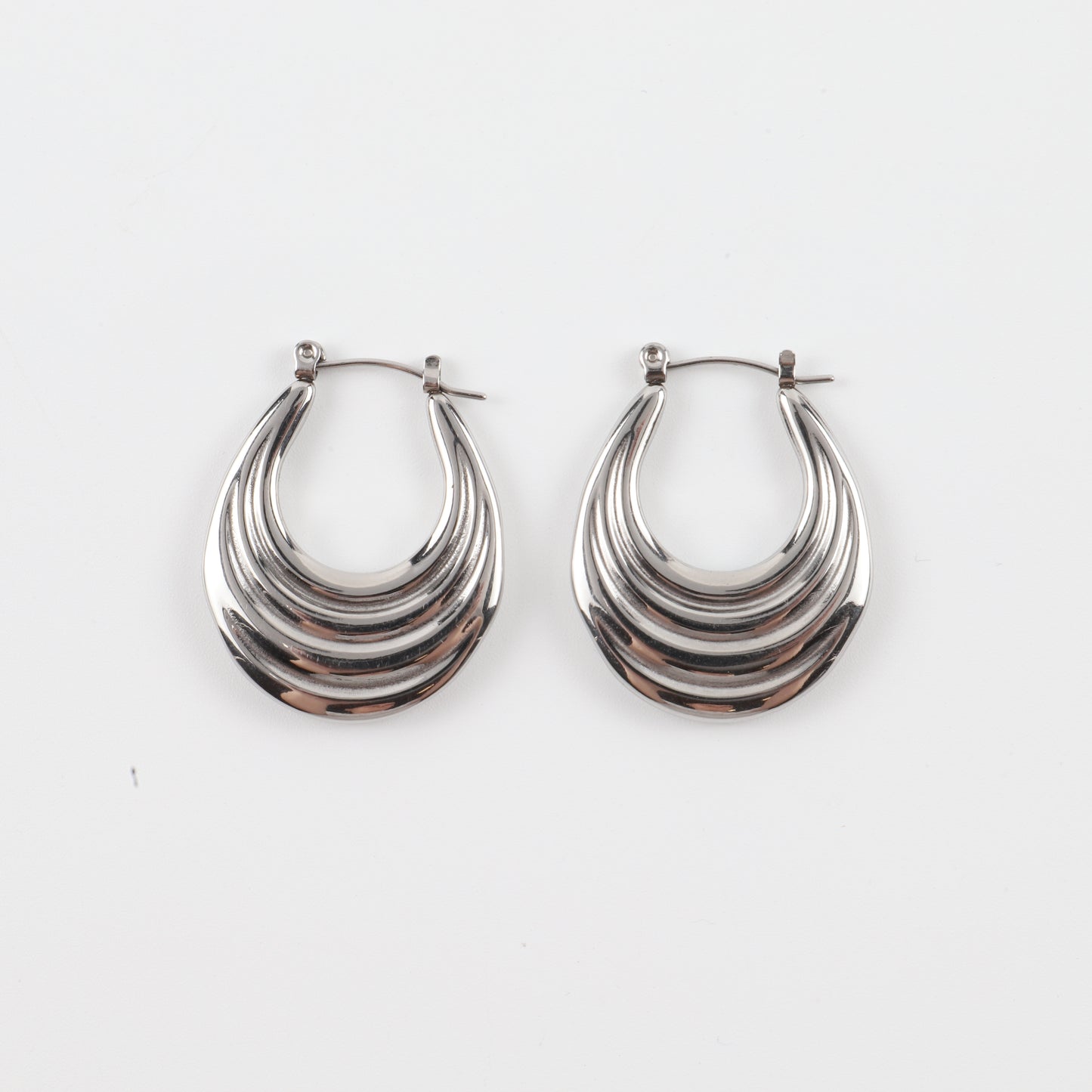 Σκουλαρίκια από ατσάλι