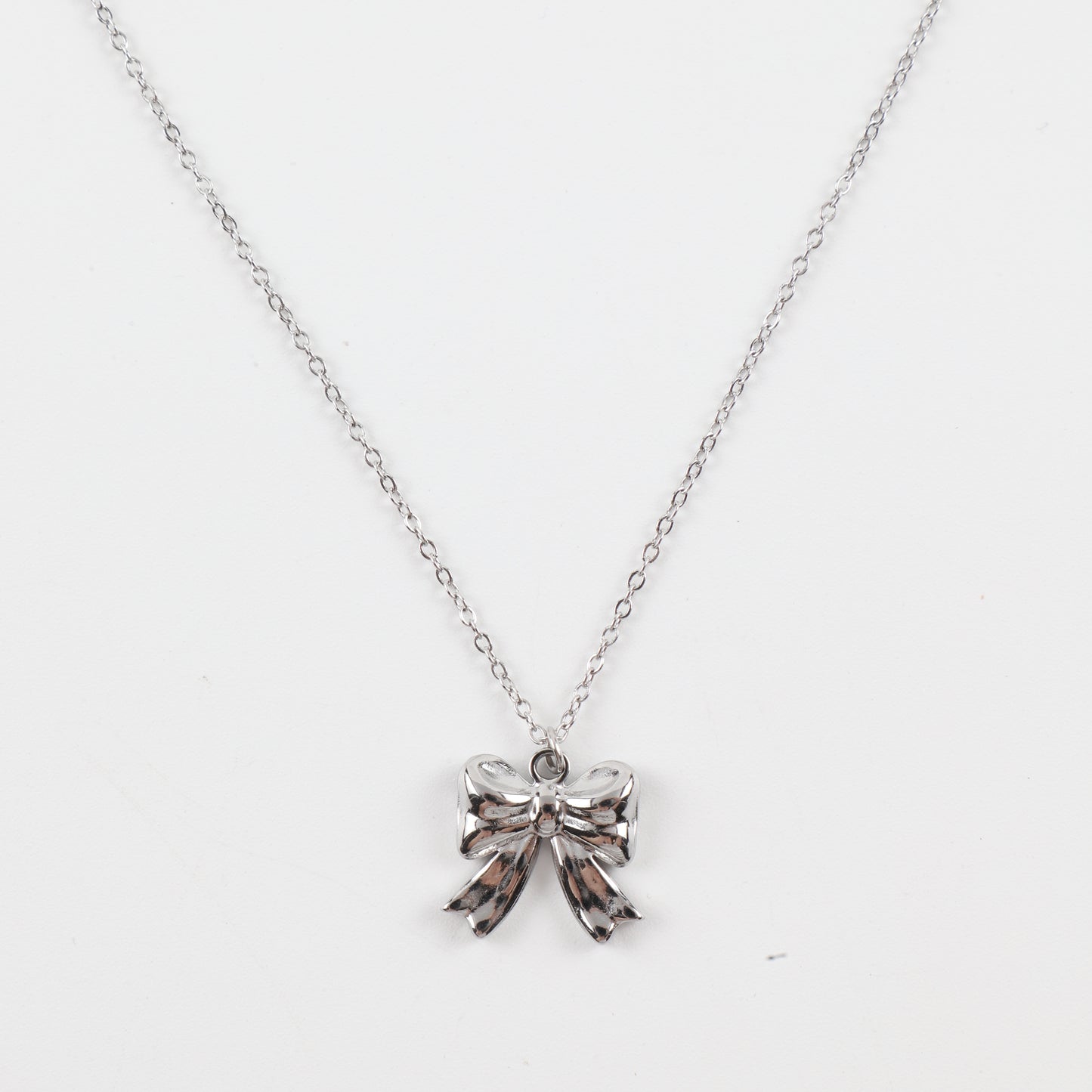 Κολιέ από ατσάλι