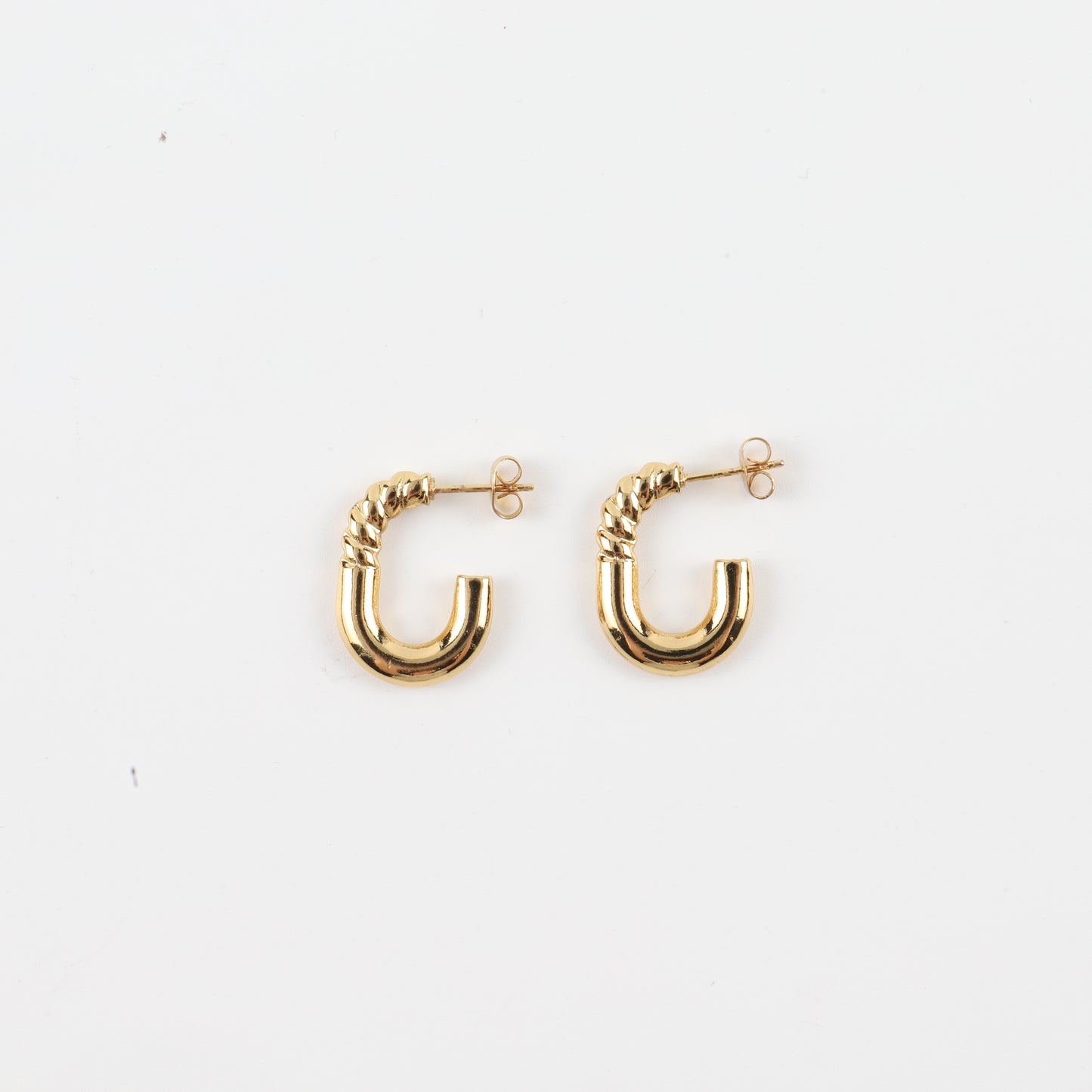 Σκουλαρίκια από ατσάλι